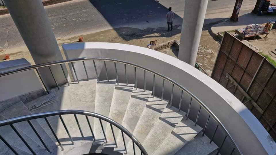 VITTI STHAPATI BRINDO Feature