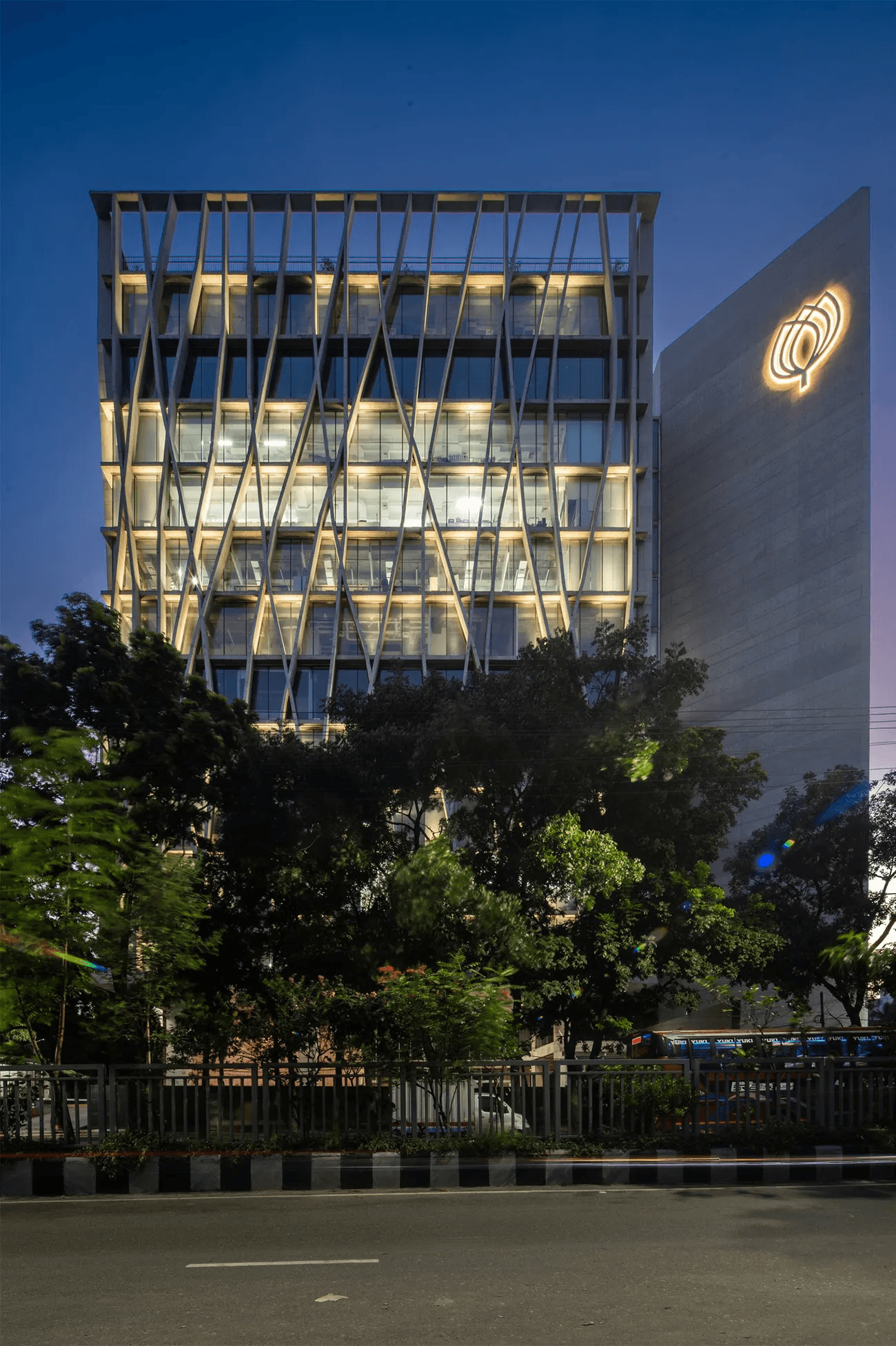 Grameen Telecom Trust Bhaban view 4